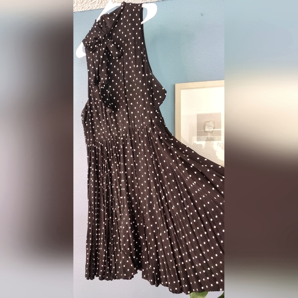 Torrid Challis Tie-Front Swing Dress Black Polka Dot Dress size 18 - Picture 5 of 8